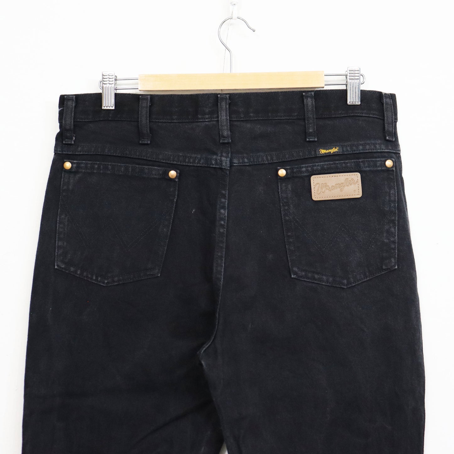 used : (Wrangler) 936WBK Black Denim Jeans / W34L34
