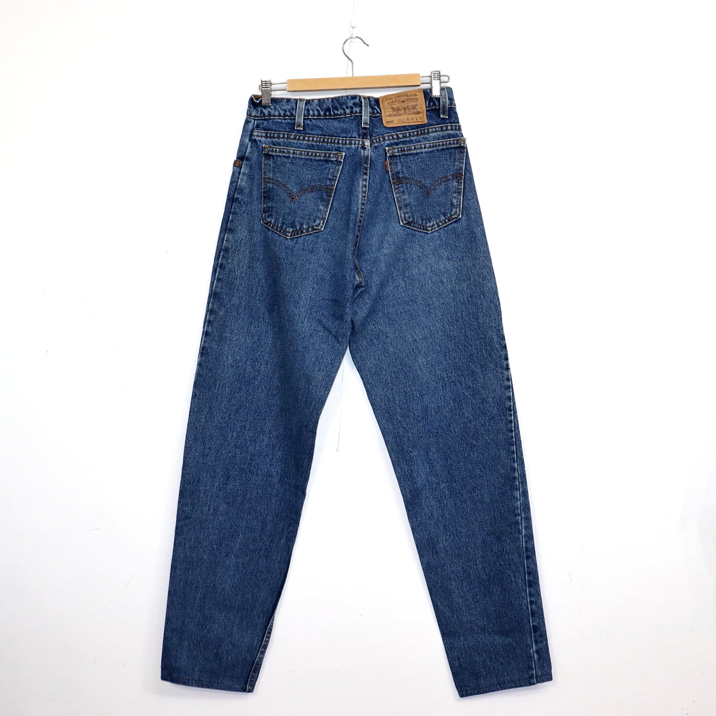 used : (Levi's) 550 Blue Denim Jeans / W32L36
