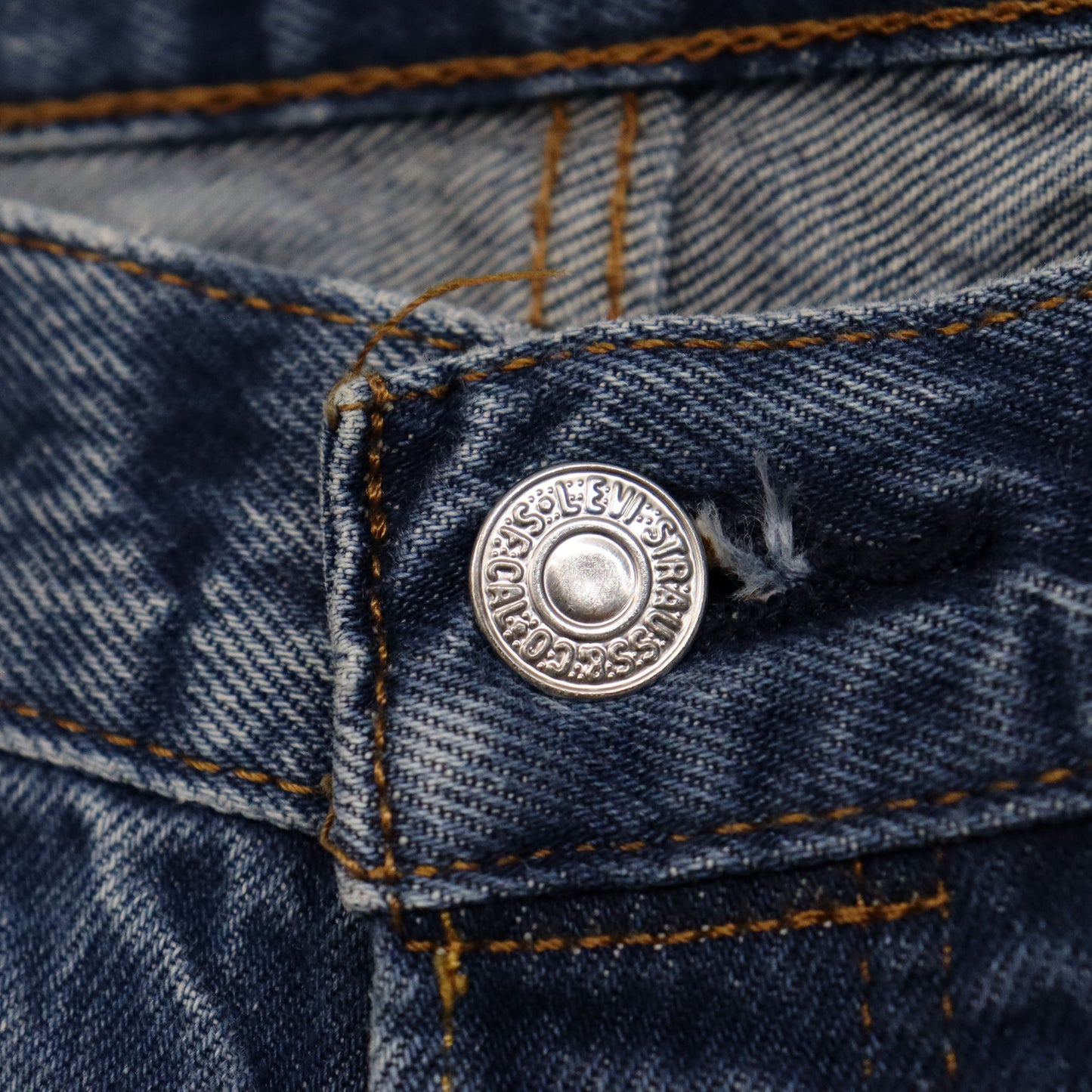 used : (Levi's) 501 Blue Denim Jeans / W35L34