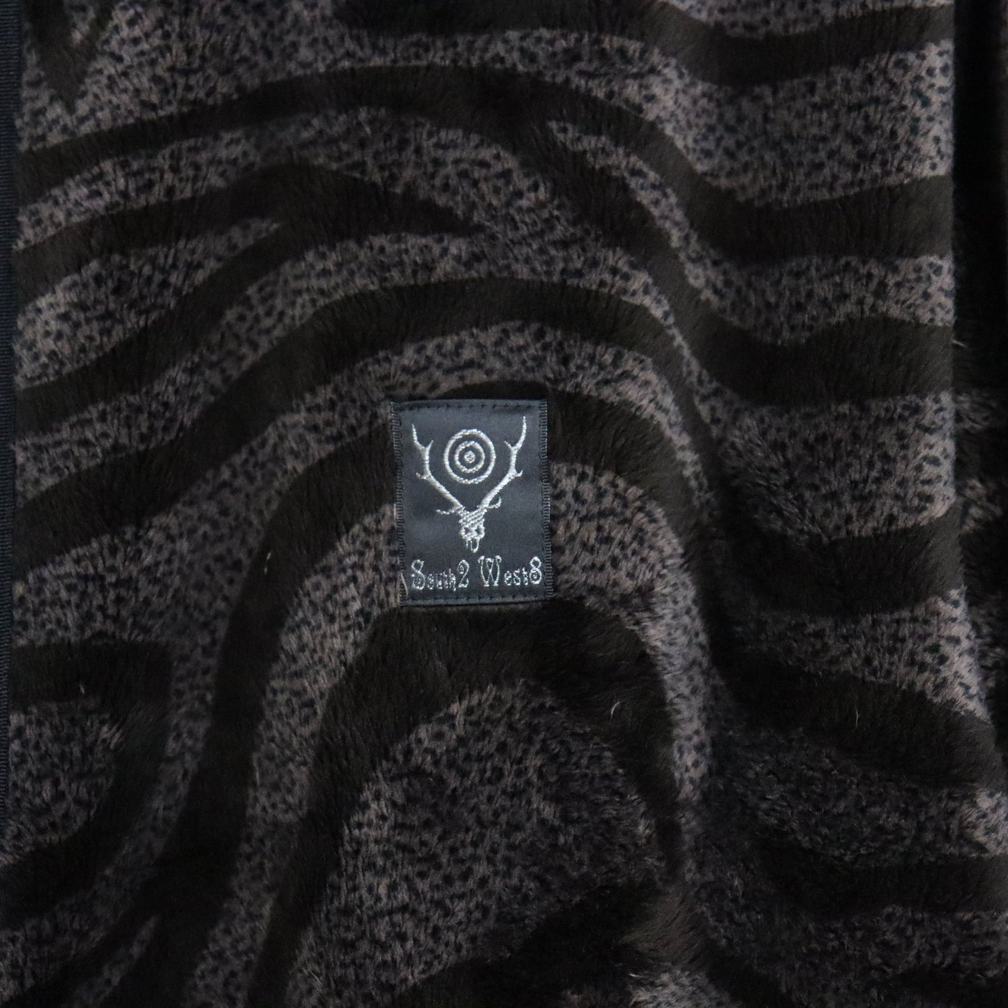 South2 West8 : Piping Jacket - Poly Fleece / Printed