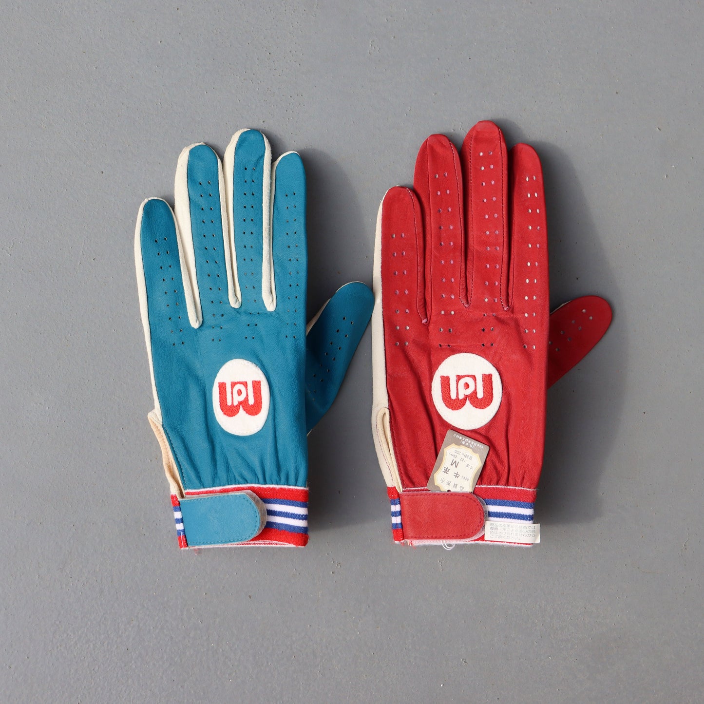 Deadstock : World Pegasus Batting Gloves (F)
