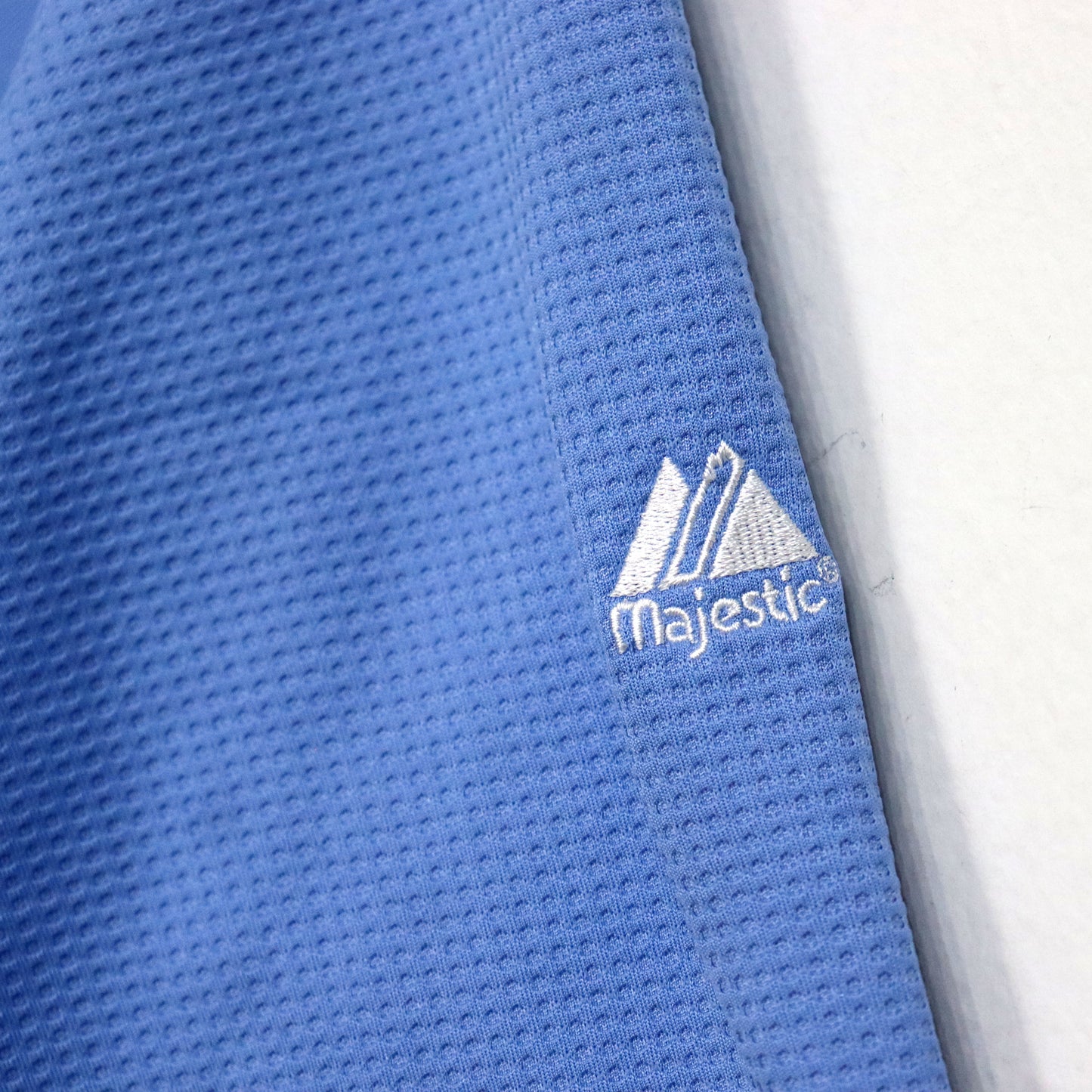 used : (Majestic) Chi Cubs Warm-Up L/S Tee