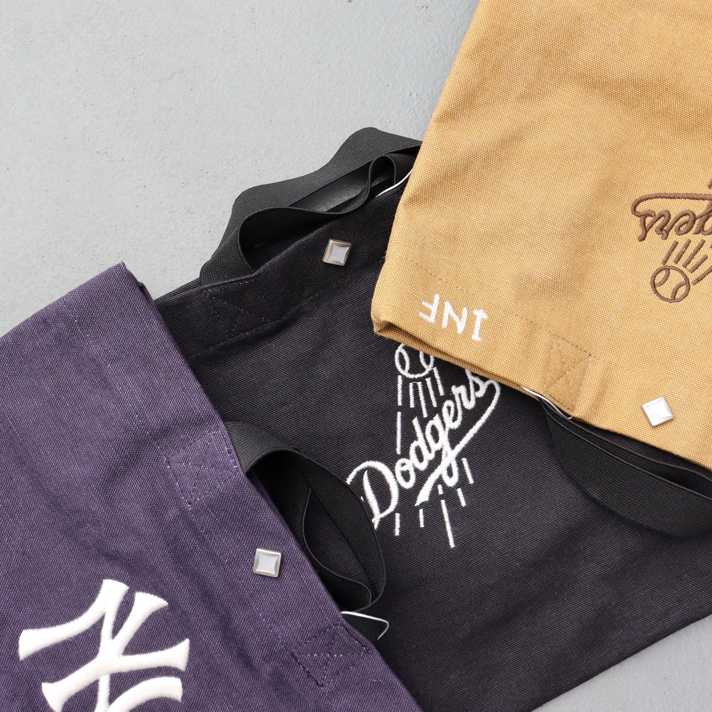 INFIELDER DESIGN×MLB : MLB-277 MLB CF YYB