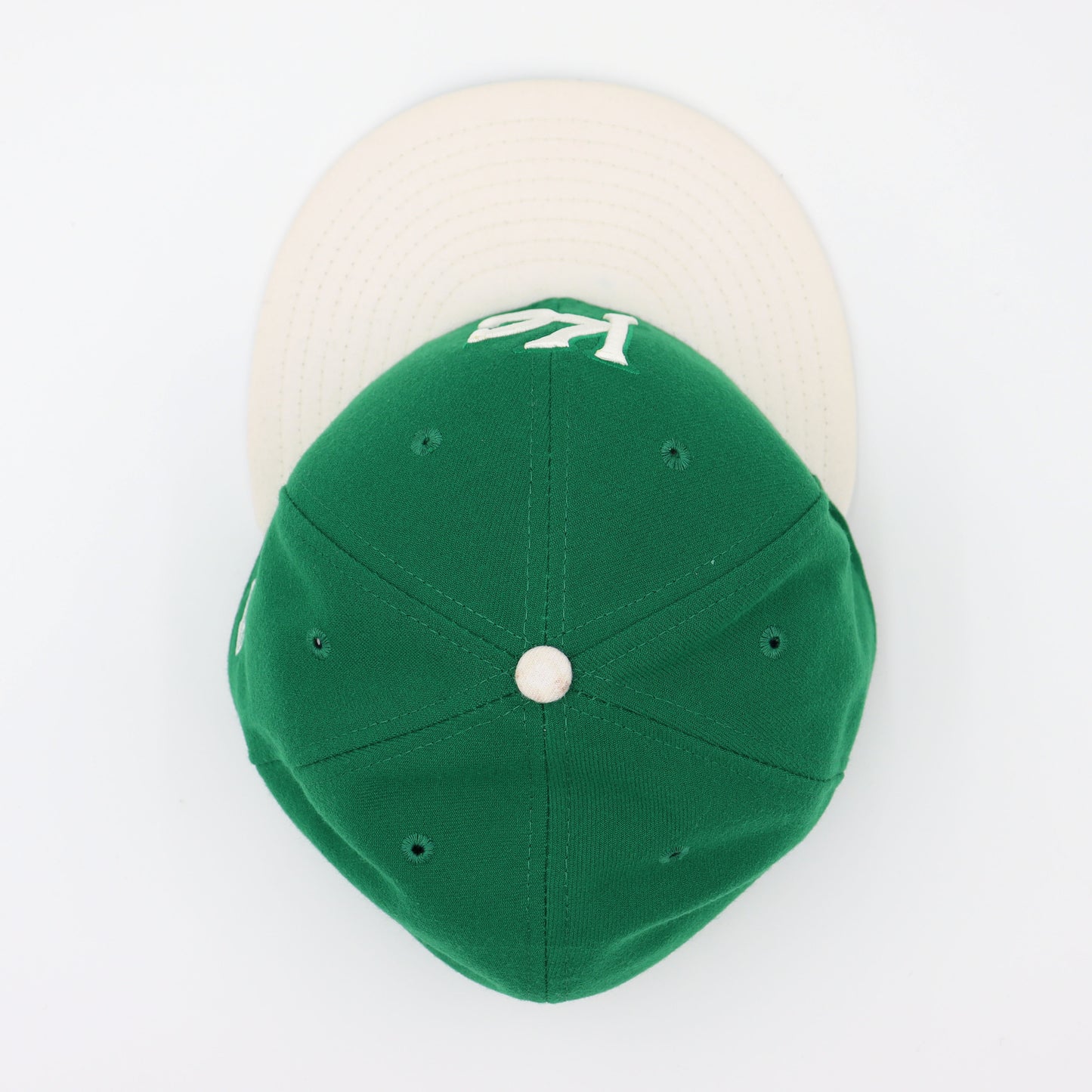 used : (Newera) 5950 KC Royals 2tone Cap (K)