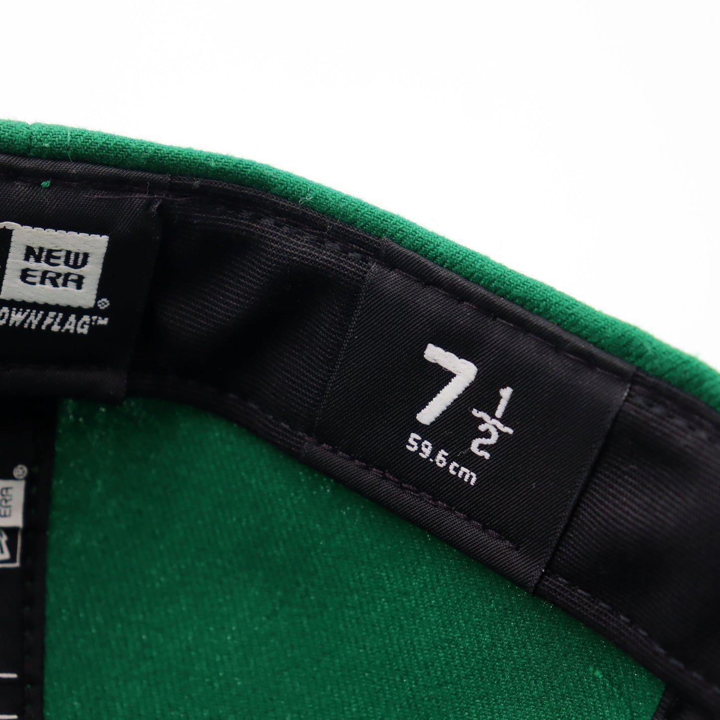 used : (Newera) 5950 KC Royals 2tone Cap (K)