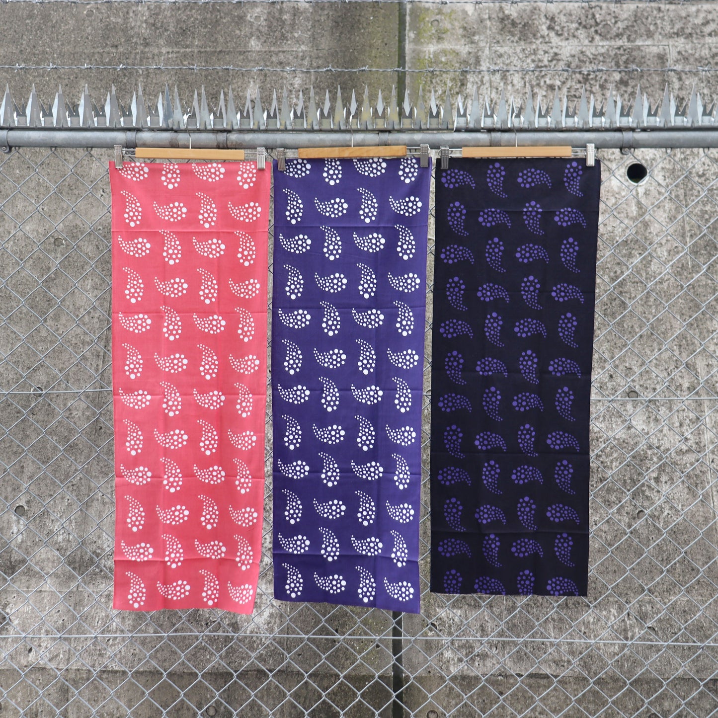Needles: Tenugui Bandana - Paisley