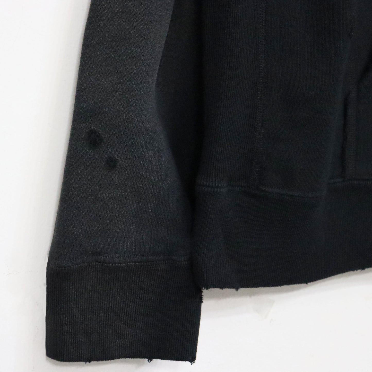 Needles：Deconstructed Zipped Sweat