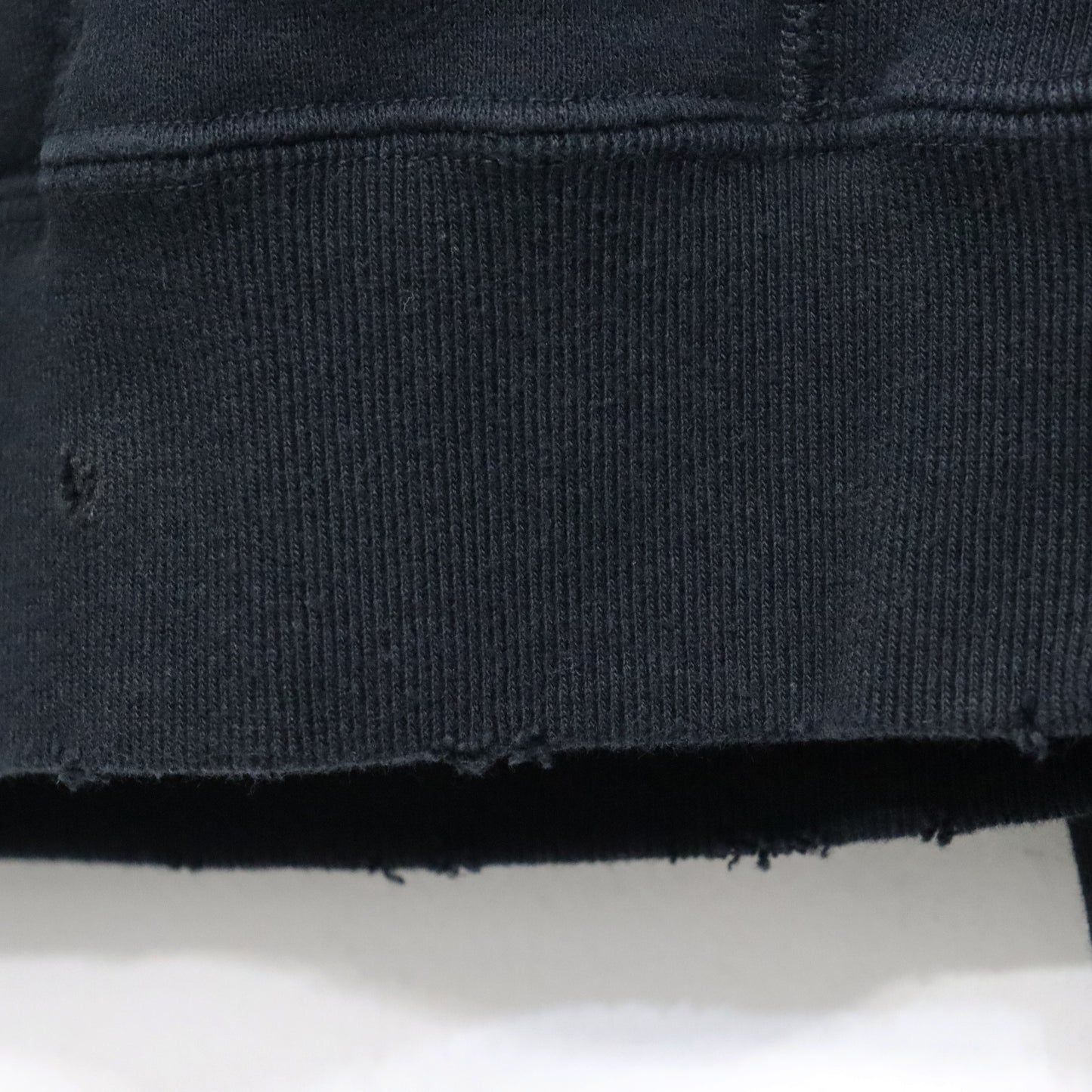 Needles：Deconstructed Zipped Sweat