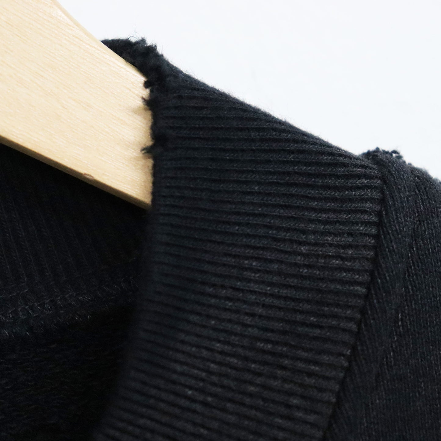 Needles：Deconstructed Zipped Sweat