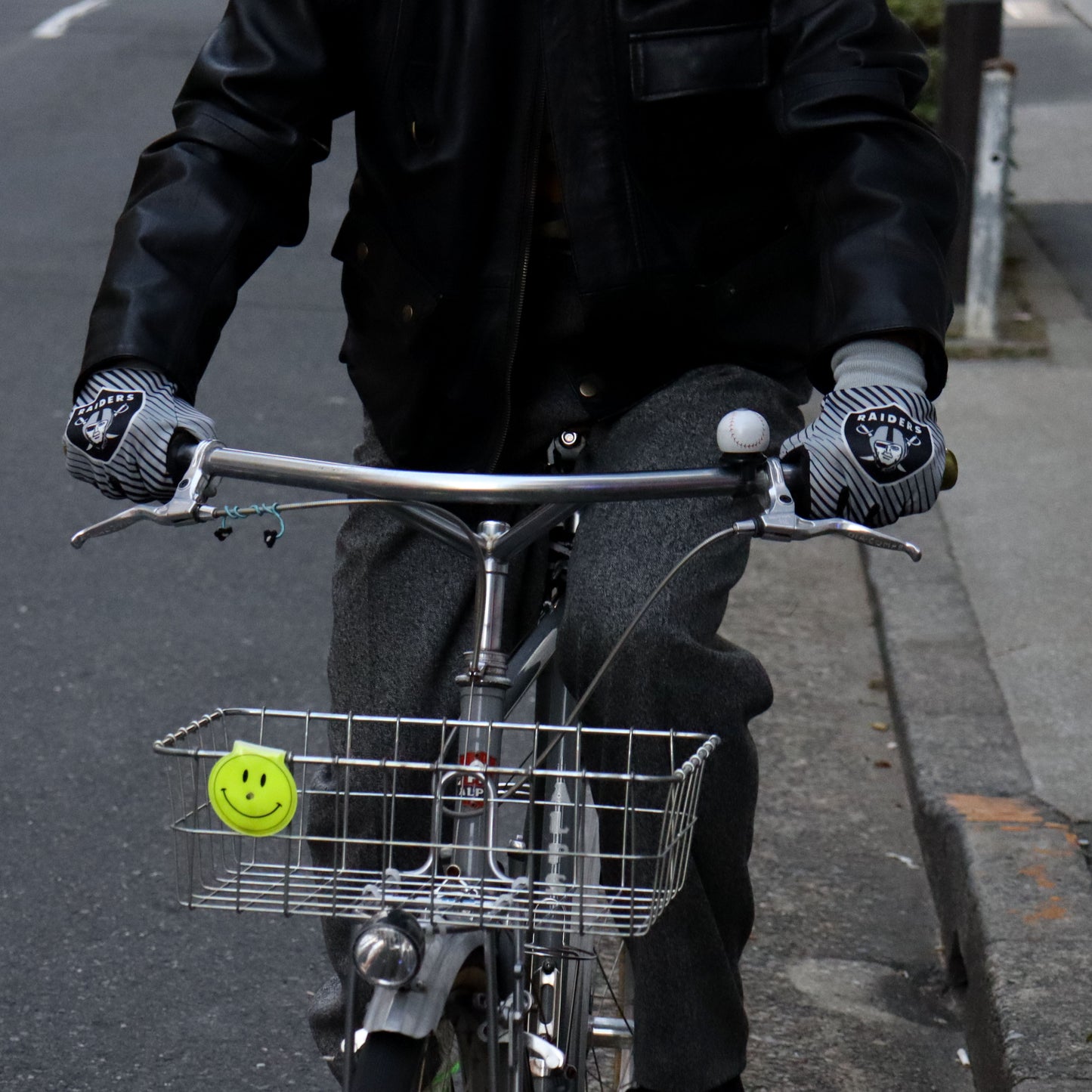 WinCraft： Team Sport Utility Gloves