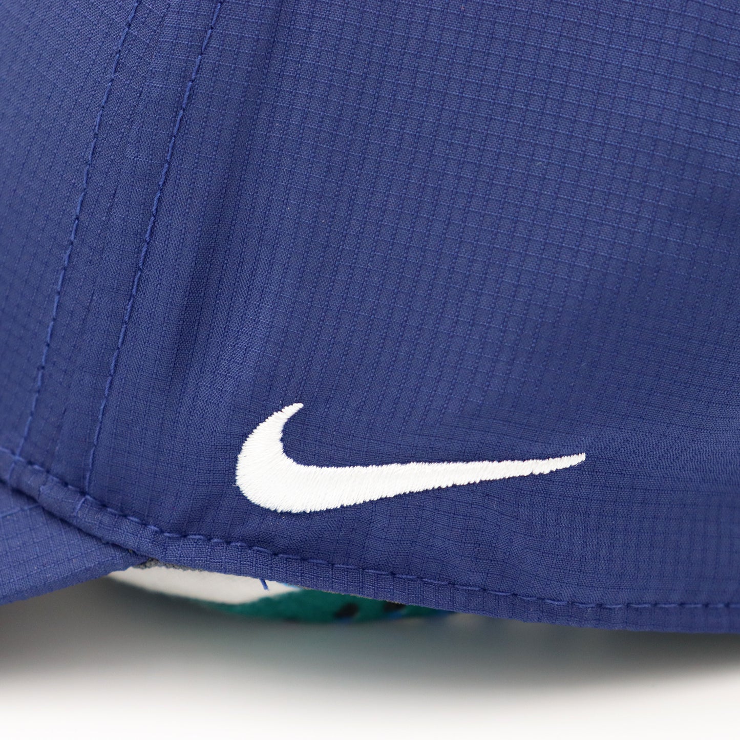 NIKE : Dri-Fit Poly Rip Stop Cap