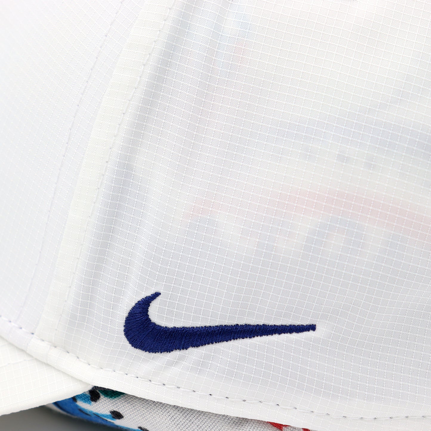 NIKE : Dri-Fit Poly Rip Stop Cap