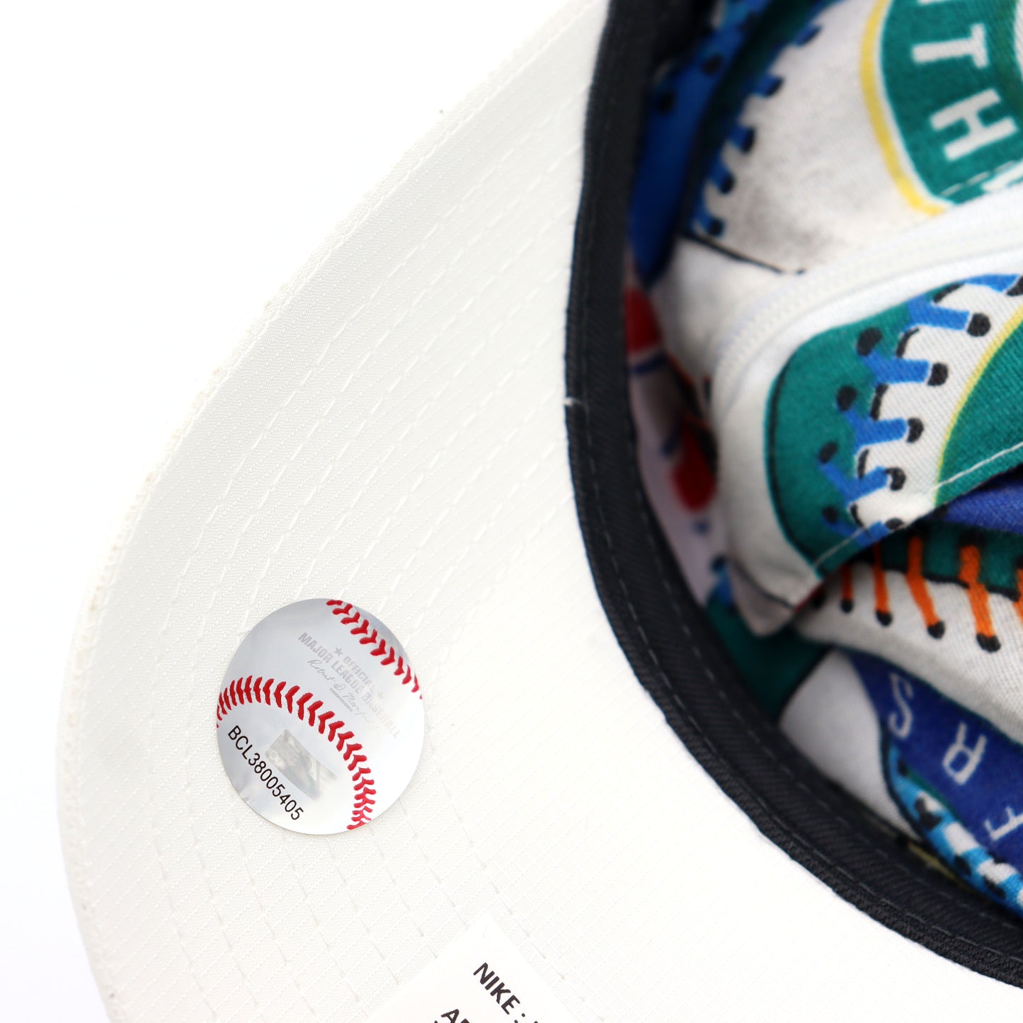 NIKE : Dri-Fit Poly Rip Stop Cap