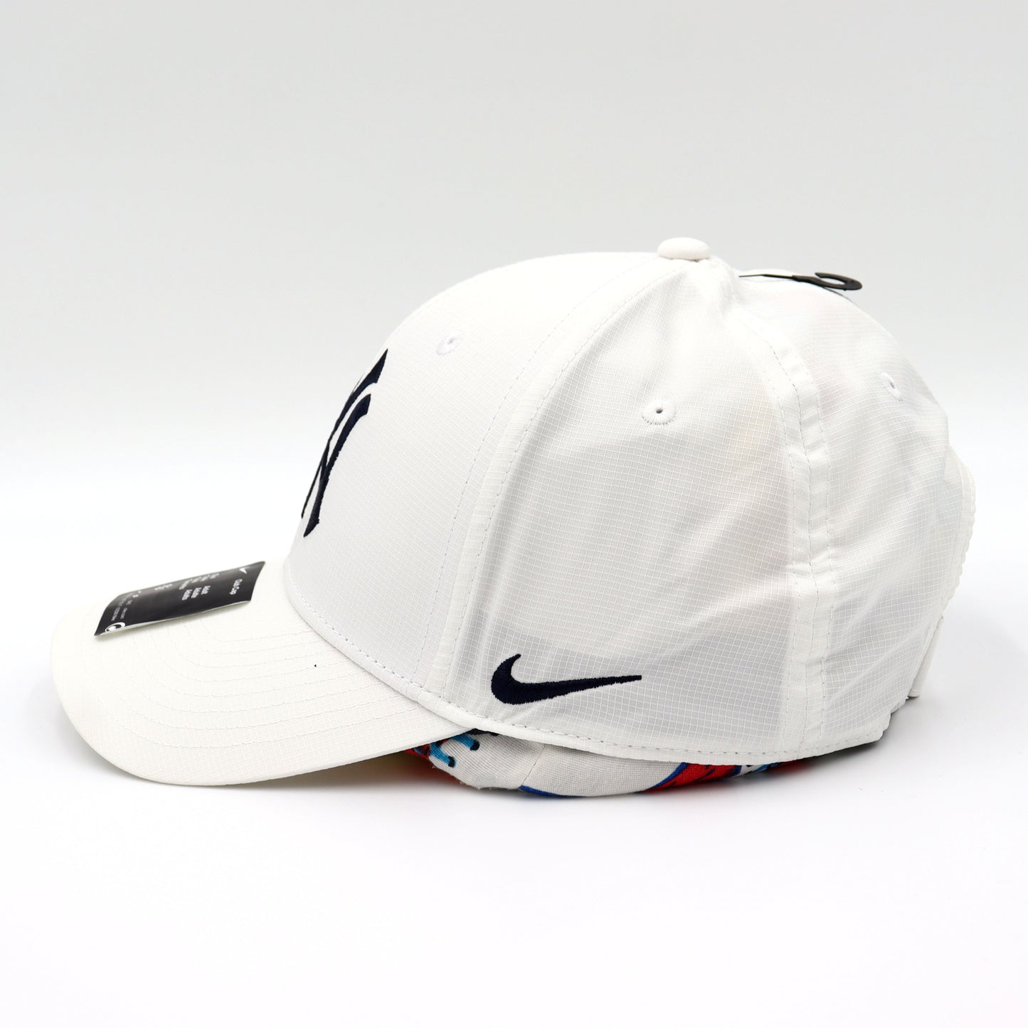 NIKE : Dri-Fit Poly Rip Stop Cap