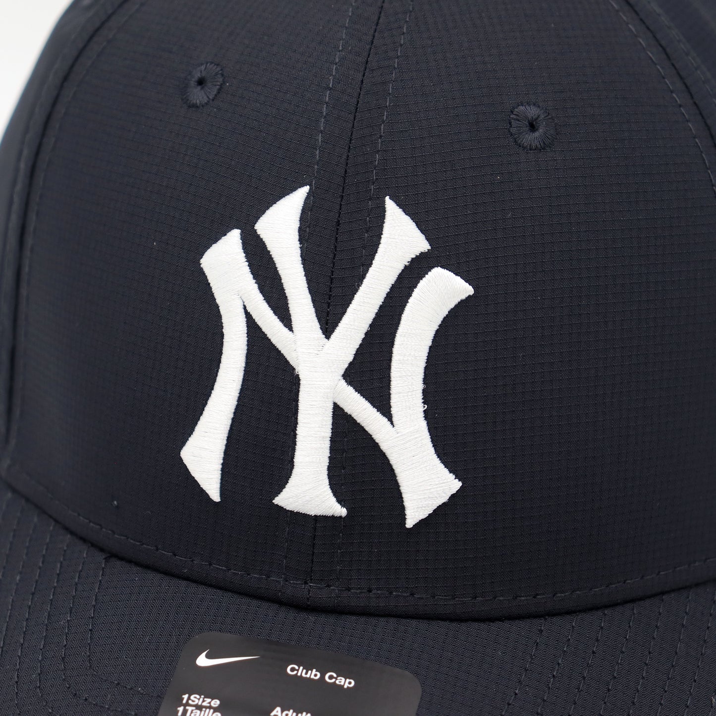 NIKE : Dri-Fit Poly Rip Stop Cap