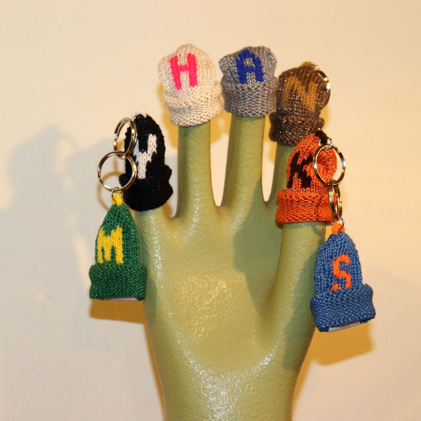 INFIELDER DESIGN : AC-137 ALPHABET HOLDER