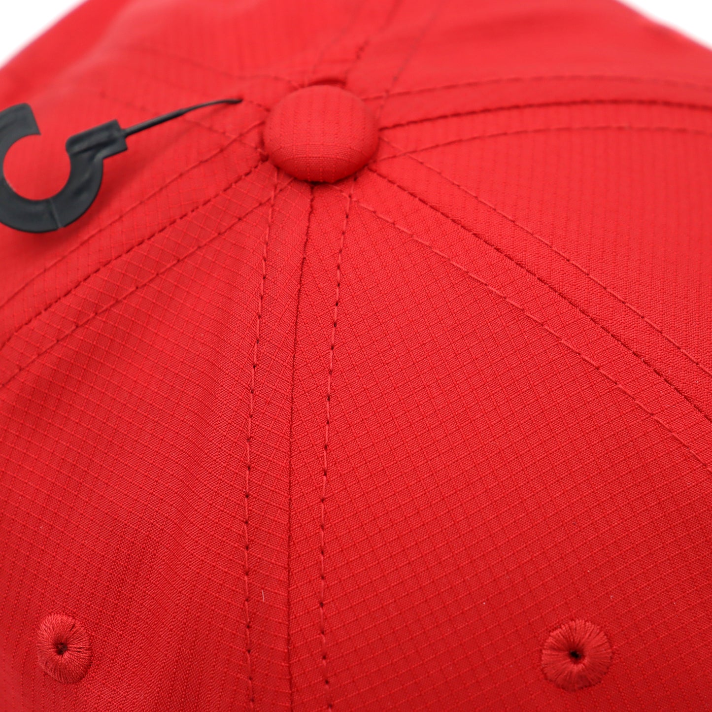 NIKE : Dri-Fit Poly Rip Stop Cap