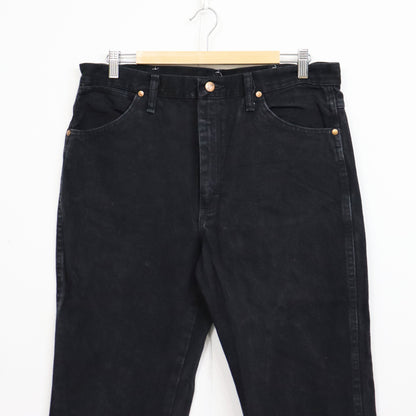 used: (Wrangler) 936WBK Black Denim Jeans / W34L34