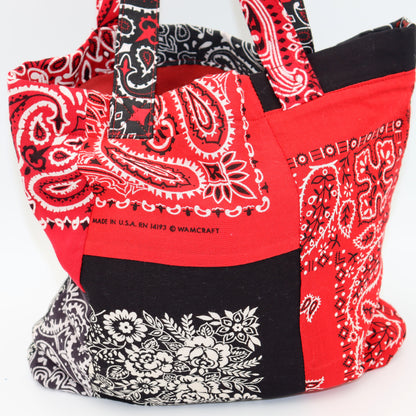 Chacoal Tokyo : (Bodocos) BDV RV P/W Tote - #1