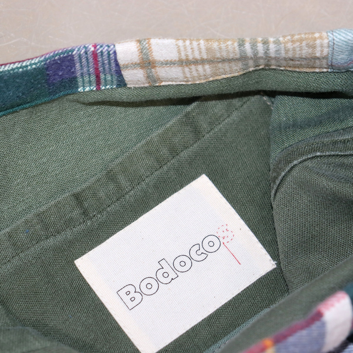 Chacoal Tokyo : (Bodocos) BVD P/W Shoulder - GREEN