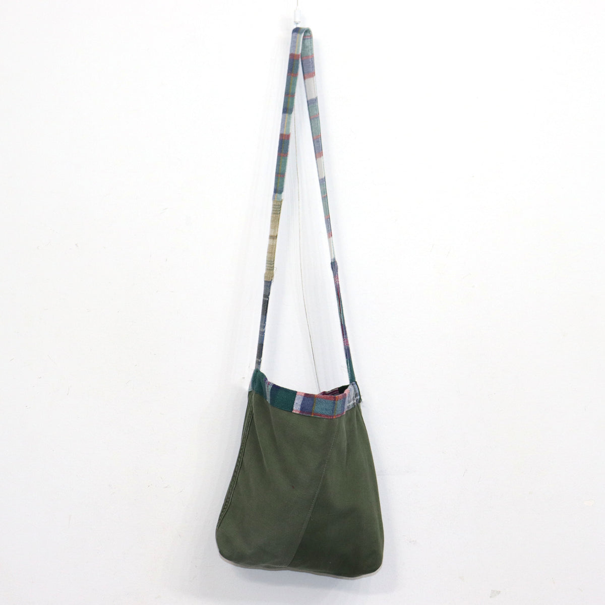 Chacoal Tokyo : (Bodocos) BVD P/W Shoulder - GREEN