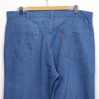 used : (Levi's) Orange Tab Slightly Relaxed Fit Jeans / W40L30