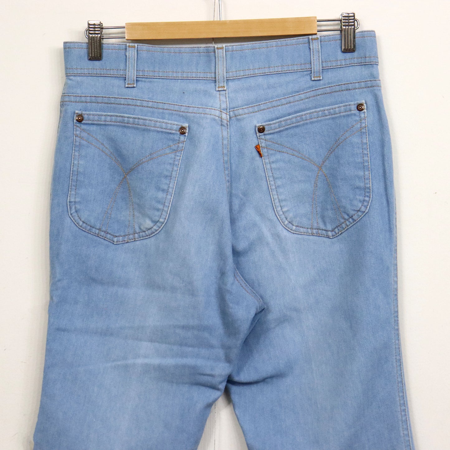 used : (Levi's) Orange Tab Slightly Relaxed Fit Jeans