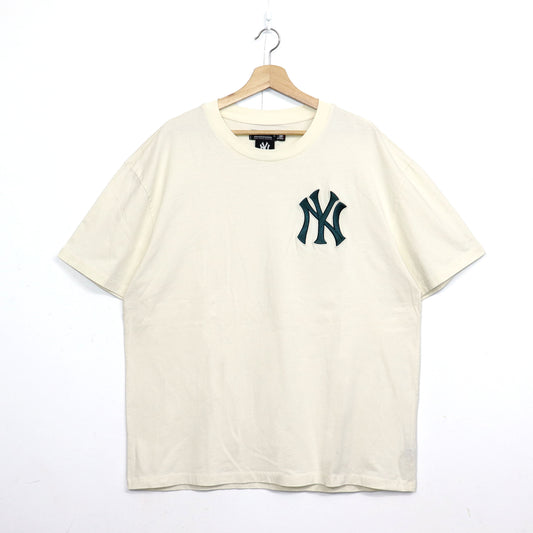 used :  (Pro Standard) NY Yankees Logo S/S Tee
