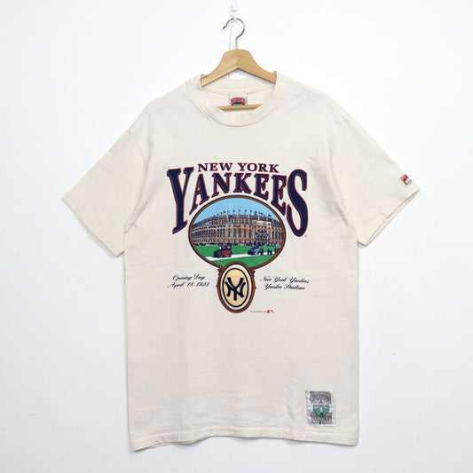 used :  (Nutmeg) NY Yankees Opening Day S/S Tee