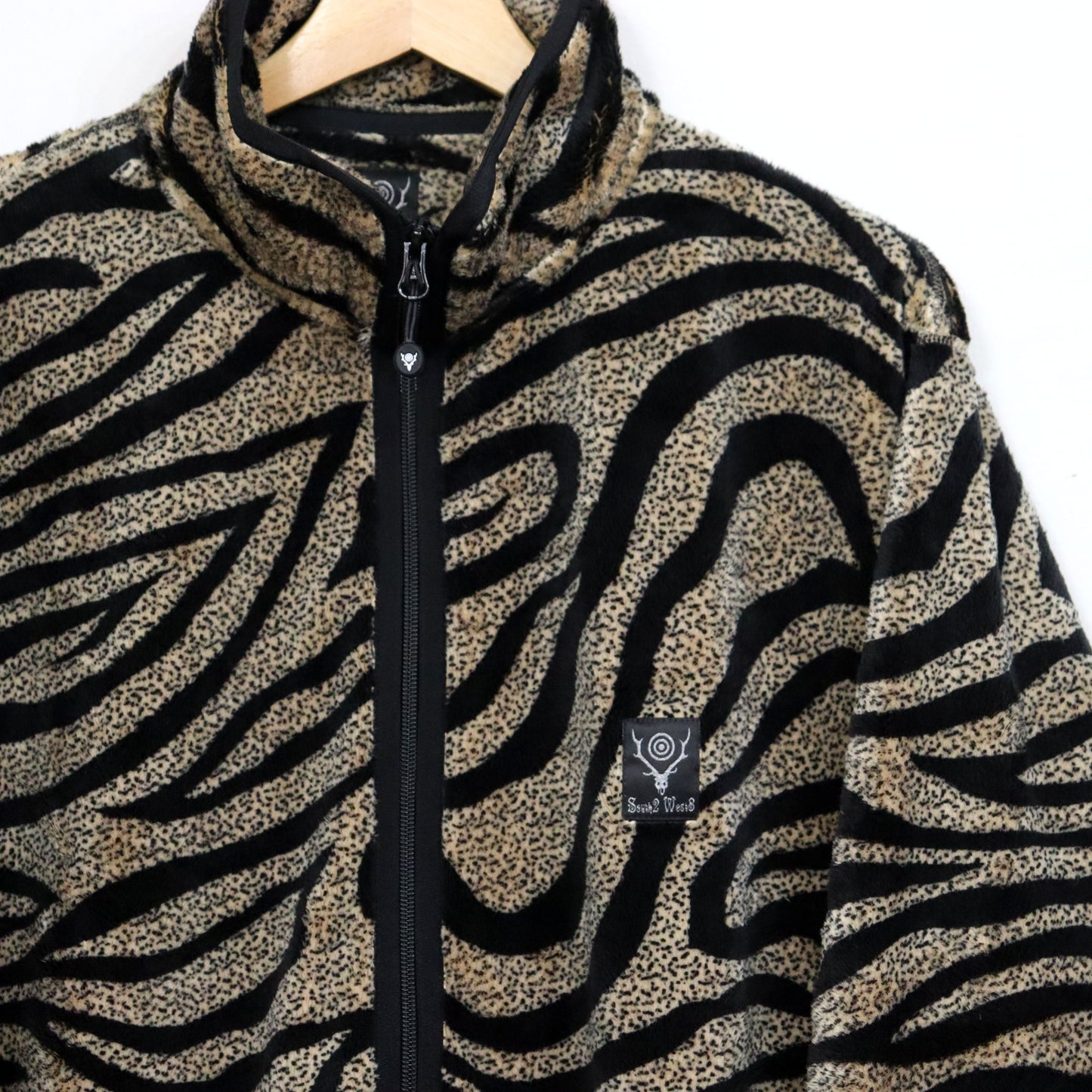 South2 West8 : Piping Jacket - Poly Fleece / Printed