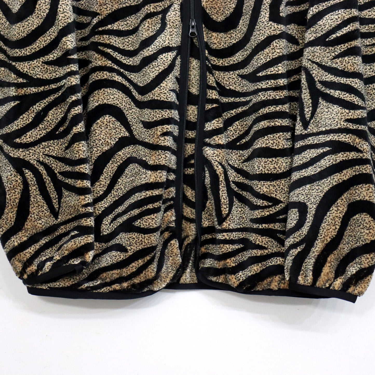 South2 West8 : Piping Jacket - Poly Fleece / Printed