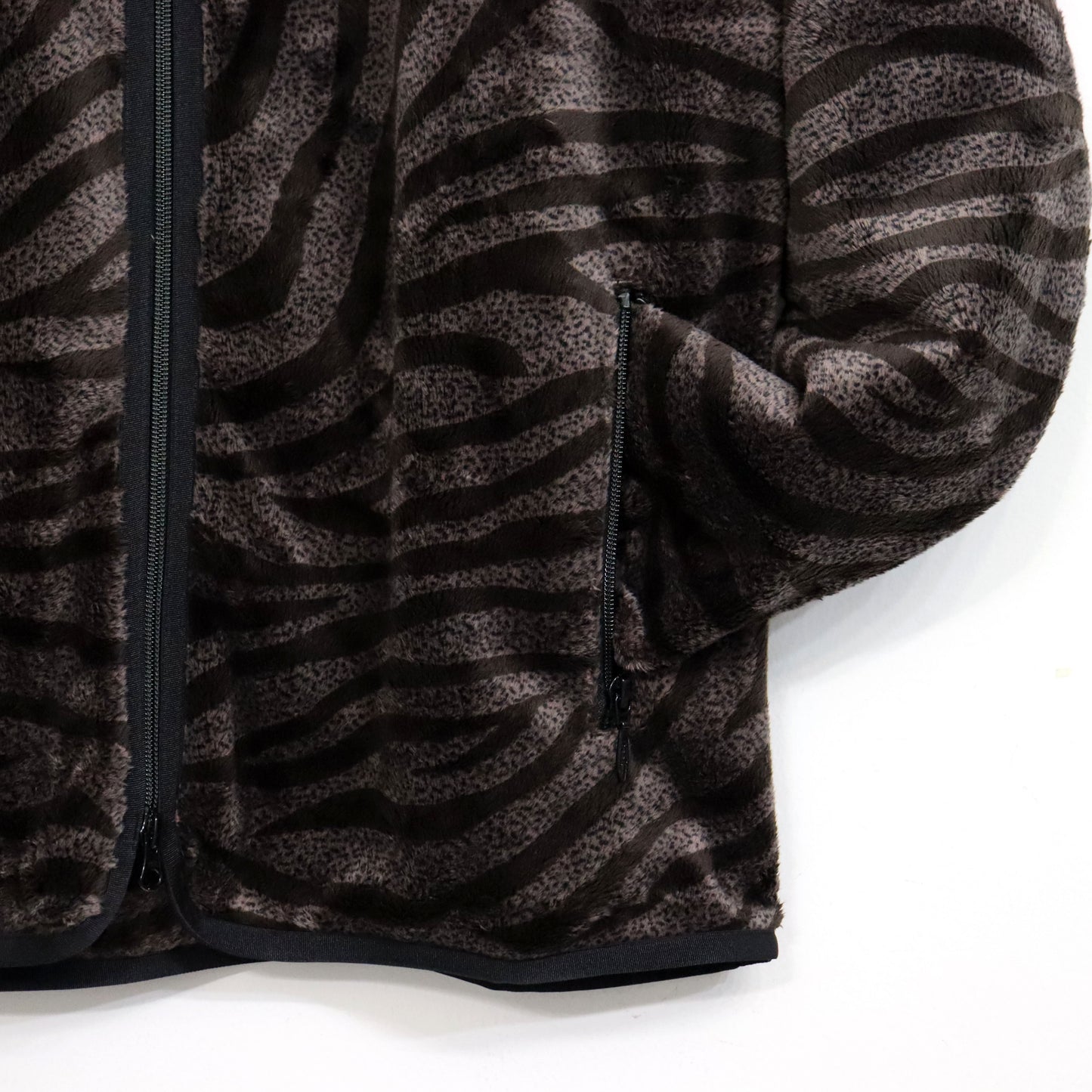 South2 West8 : Piping Jacket - Poly Fleece / Printed
