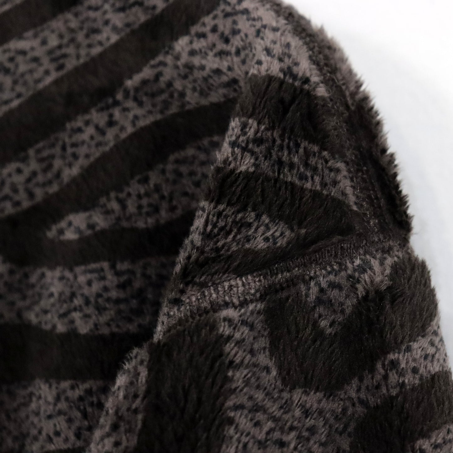 South2 West8 : Piping Jacket - Poly Fleece / Printed