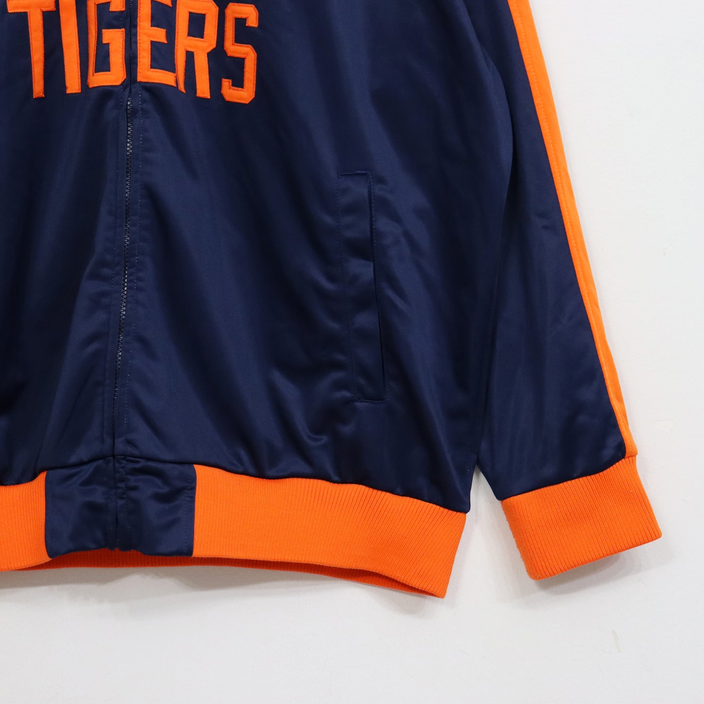 used : Detroit Tigers Track Jacket