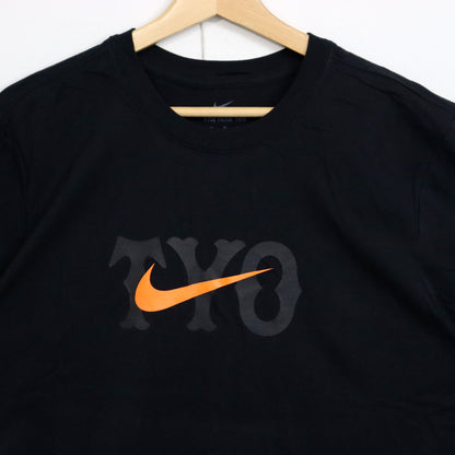 NIKE：TYO NPB GIANTS COTTON TEE (Swoosh)