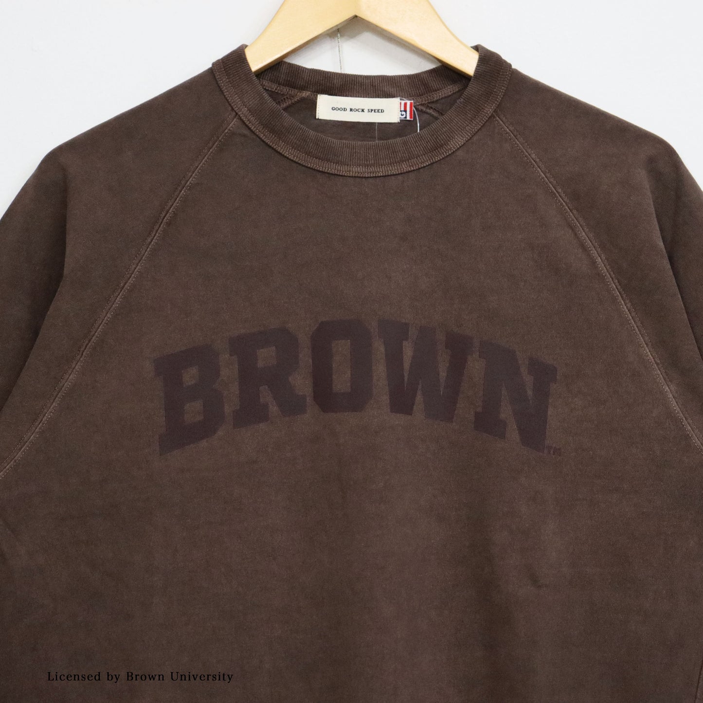 GOOD ROCK SPEED： BROWN RAGLAN SLEEVE T-SHIRT