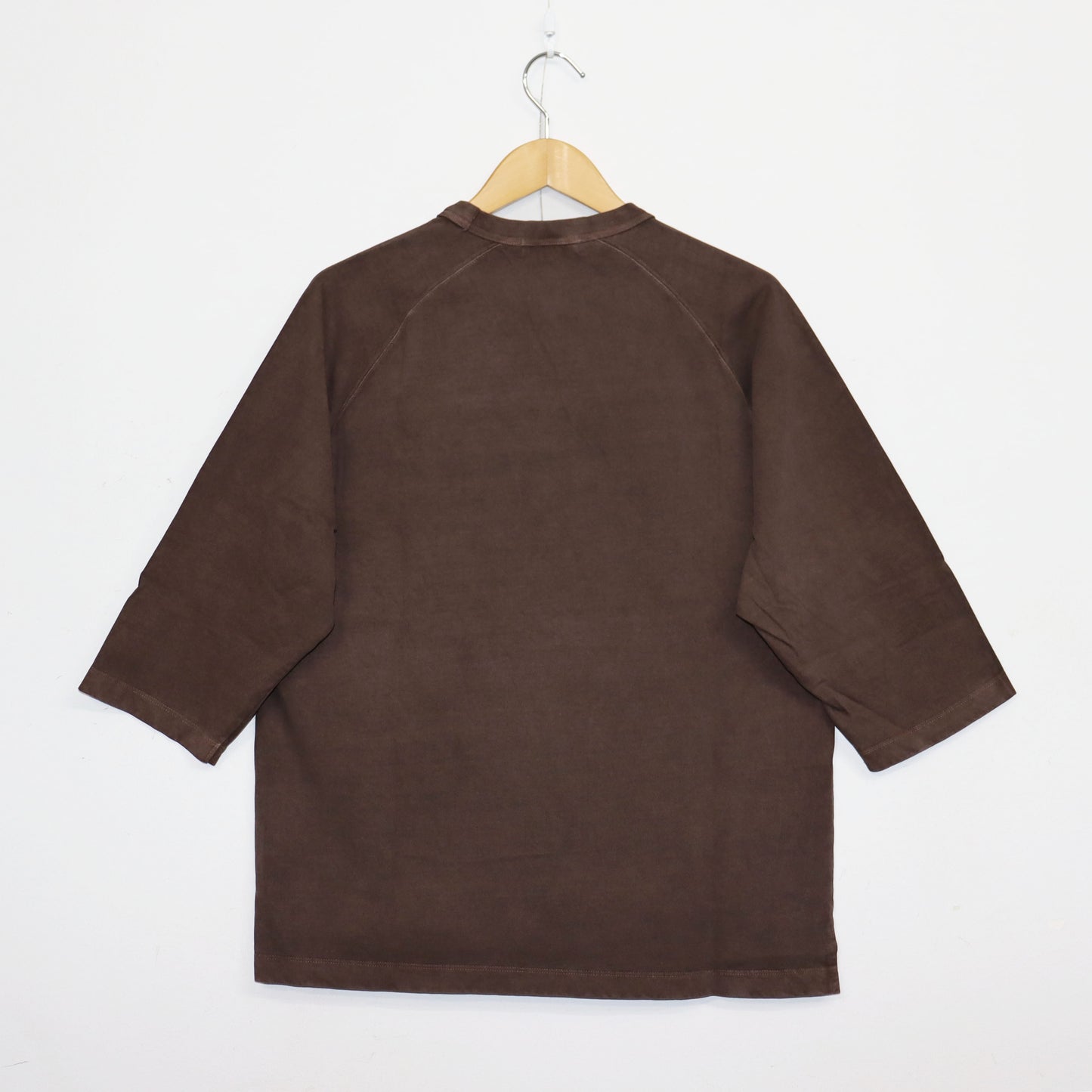 GOOD ROCK SPEED： BROWN RAGLAN SLEEVE T-SHIRT