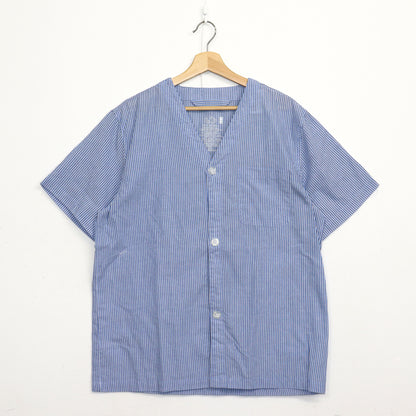 used : (Fruit of the Loom) Collarless Striped Shirt