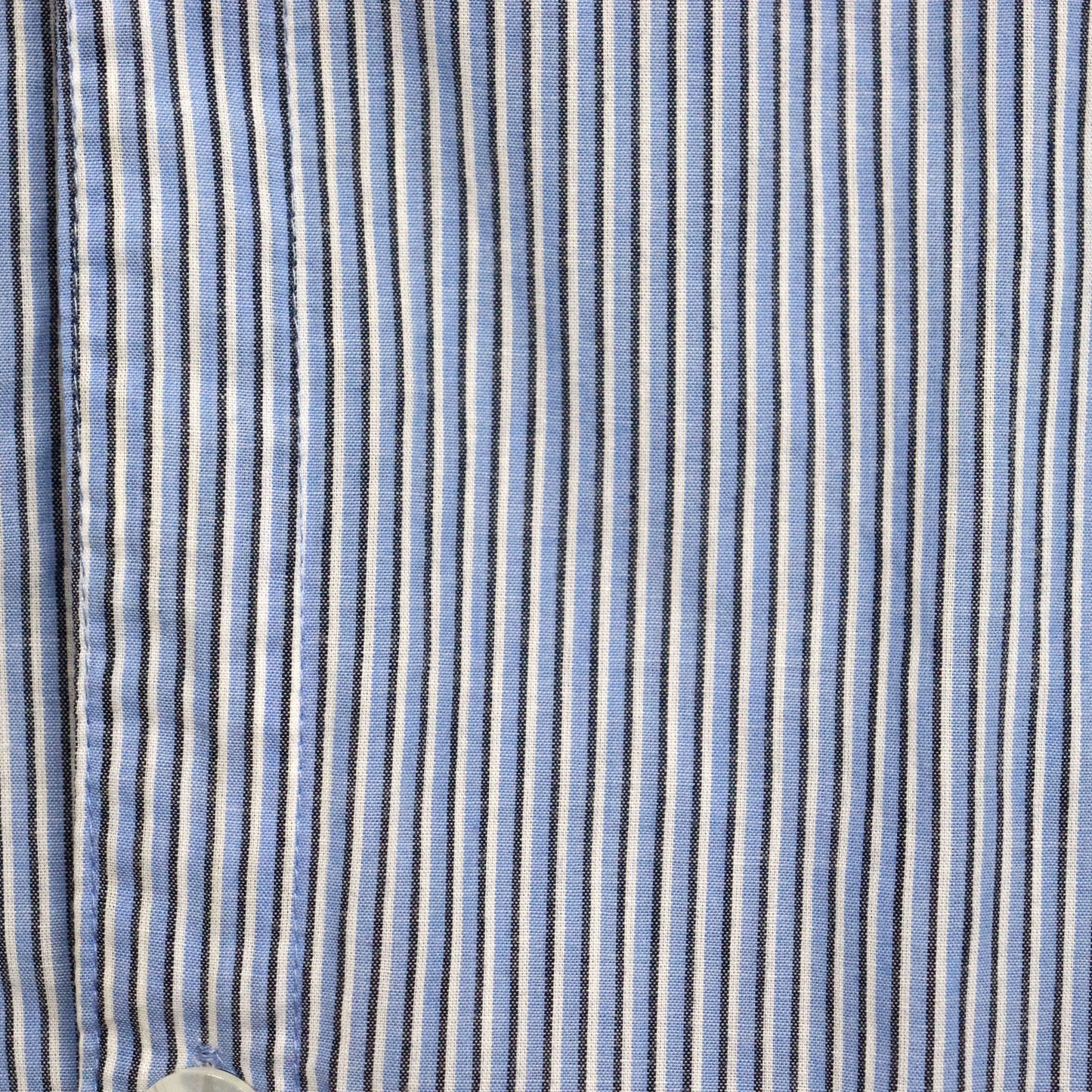 used : (Fruit of the Loom) Collarless Striped Shirt