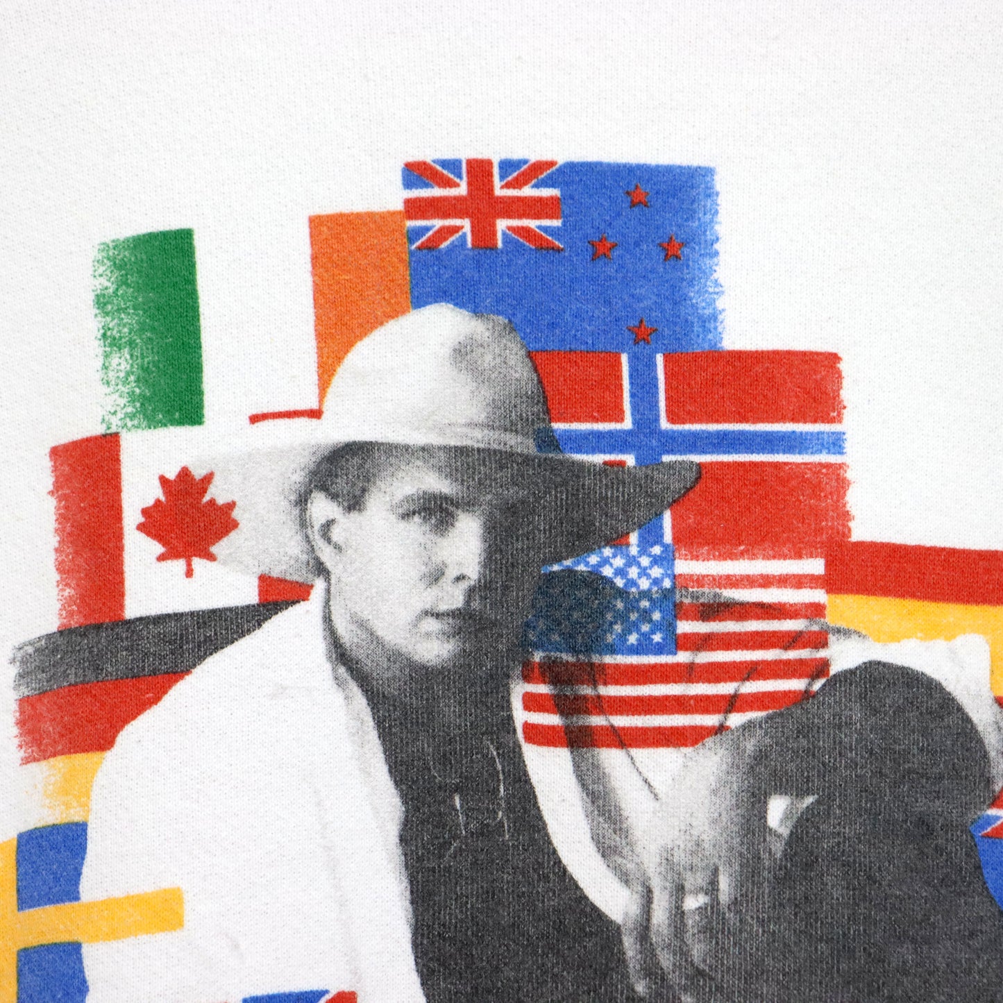 used : (Hanes) Garth Brooks World Tour Sweat