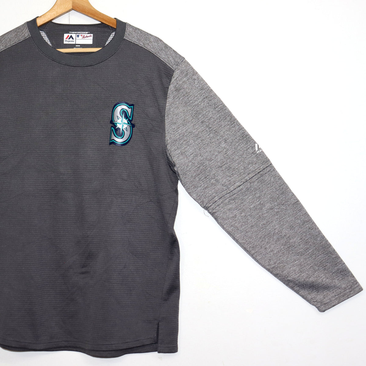 used : (Majestic) Sea Mariners Training L/S Tee