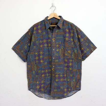used : (Ike) Batik Pattern Shirt