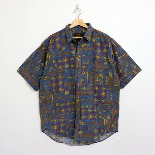 used : (Ike) Batik Pattern Shirt