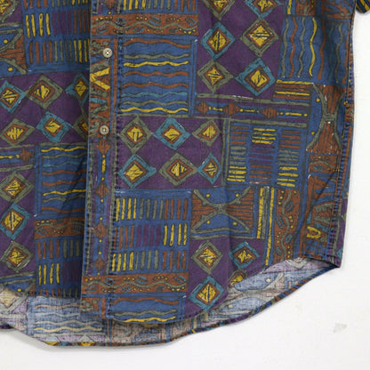 used : (Ike) Batik Pattern Shirt