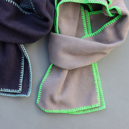 INFIELDER DESIGN : AC-143 blanket stitch fleece Muff