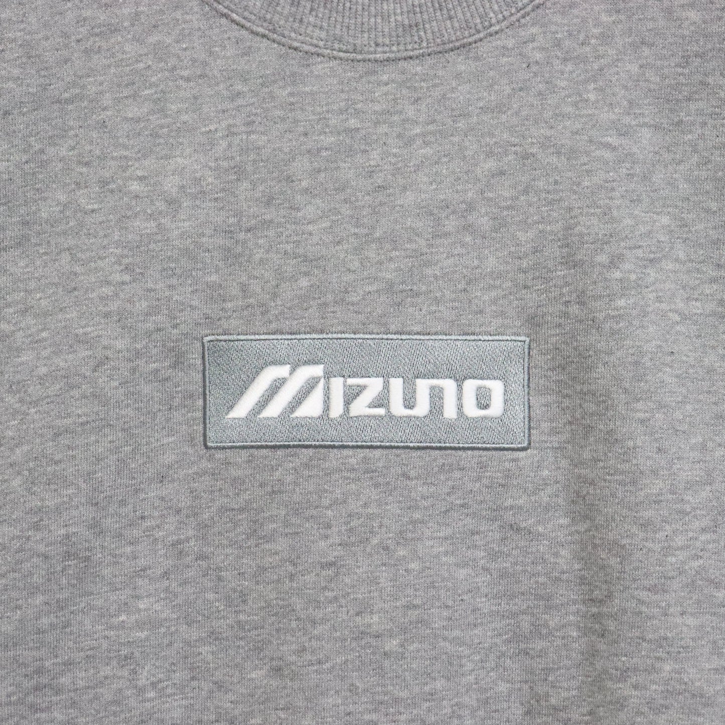 New Vintage Golf：Mizuno Box Logo Sweat