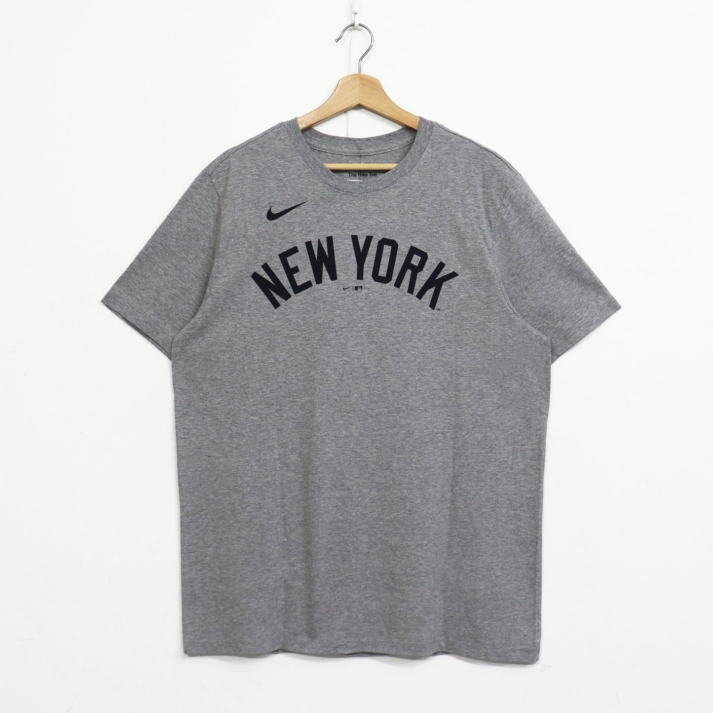NIKE：MLB Yankees Numbering Tee - JUDGE #99 【GREY】