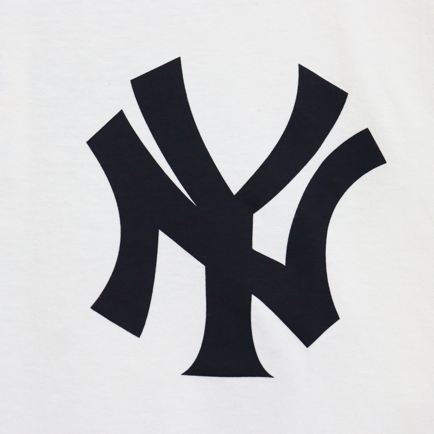 NIKE：MLB Yankees Numbering Tee - JUDGE #99 【WHITE】