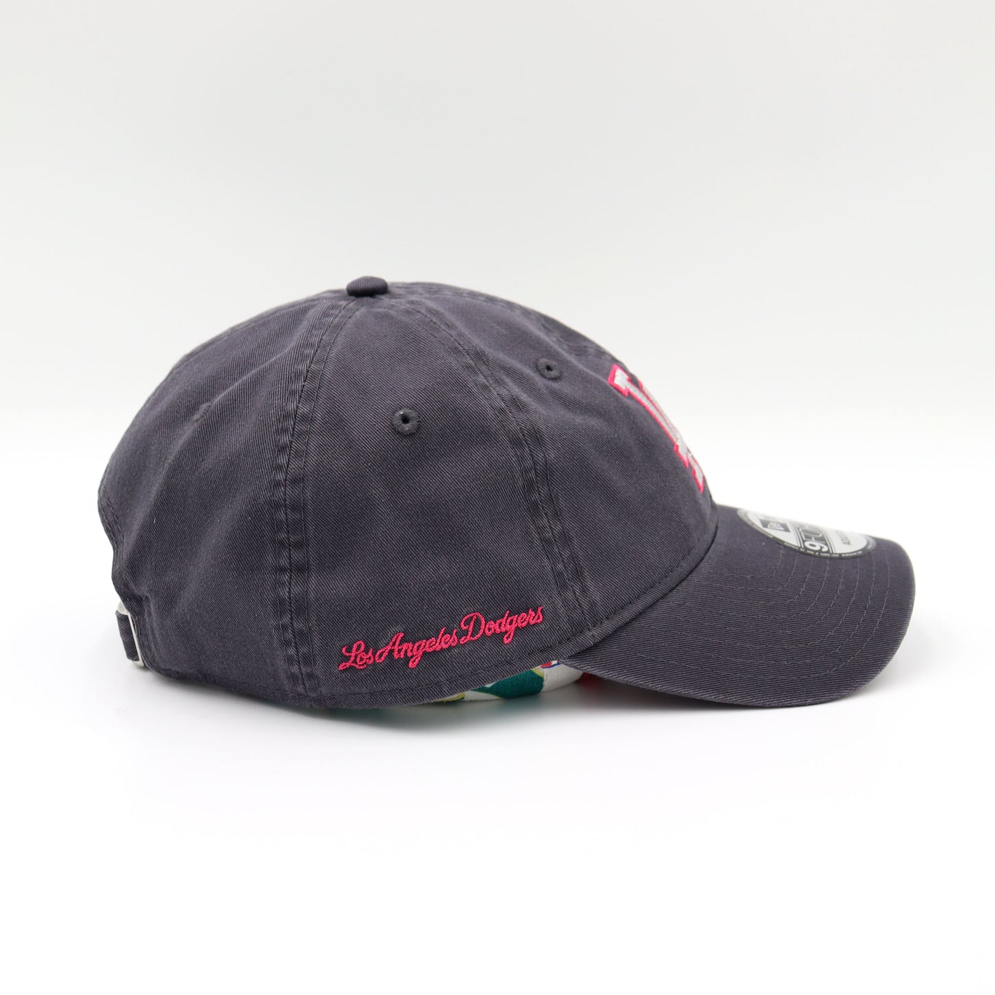 NEW ERA：9FORTY Strawberry Moon