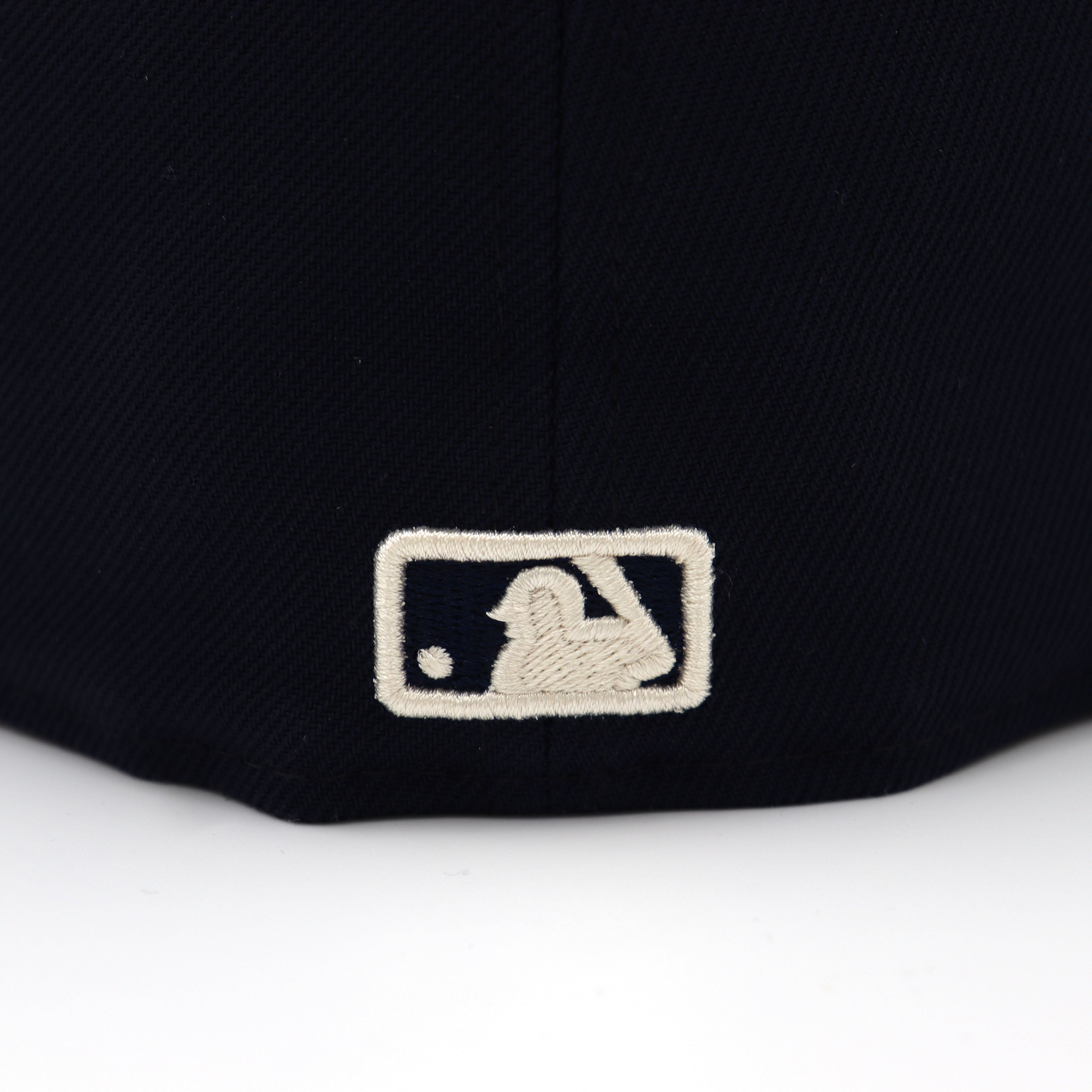 NEW ERA：5950 WS2025 LAD Champions Cap – TAMANIWA
